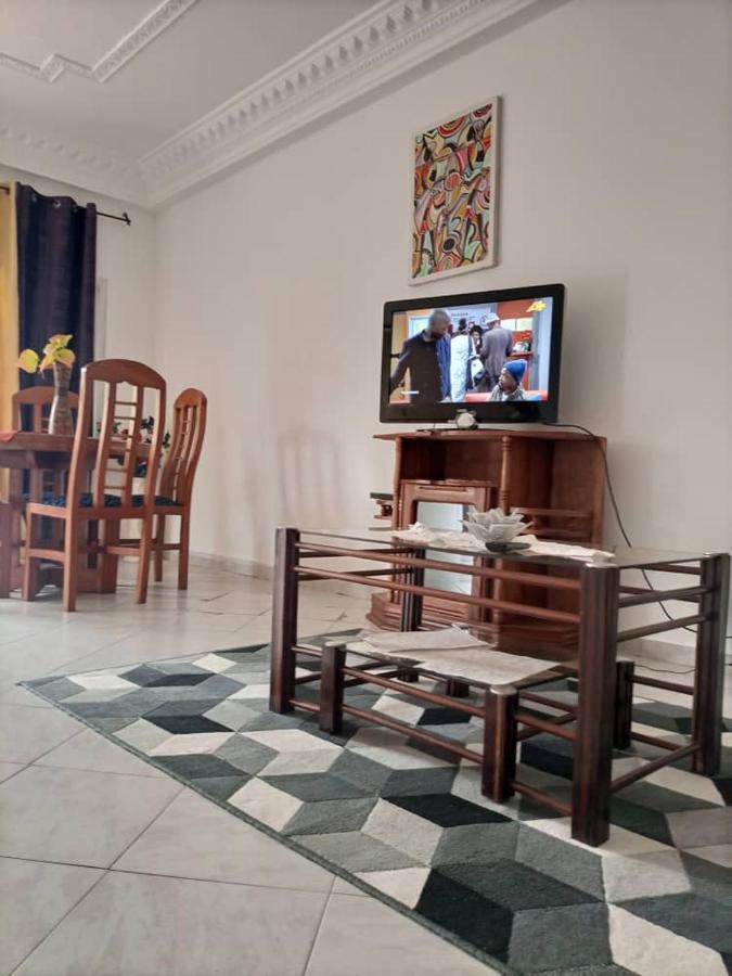 Residence Sh Yaounde Luaran gambar