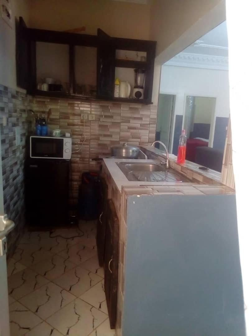Residence Sh Yaounde Luaran gambar